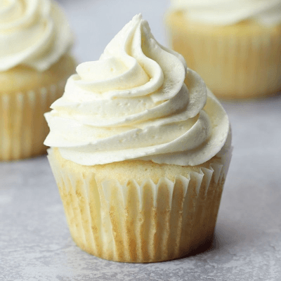Easy White Cupcakes